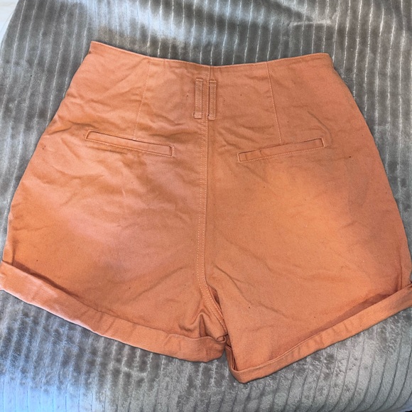 Cute shorts! - Picture 2 of 3